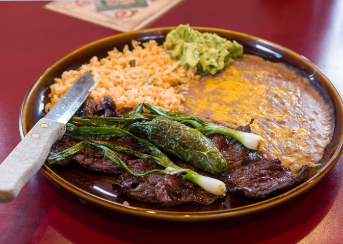 las espuelas carne asada